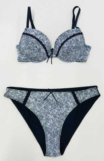 Ladies bra set