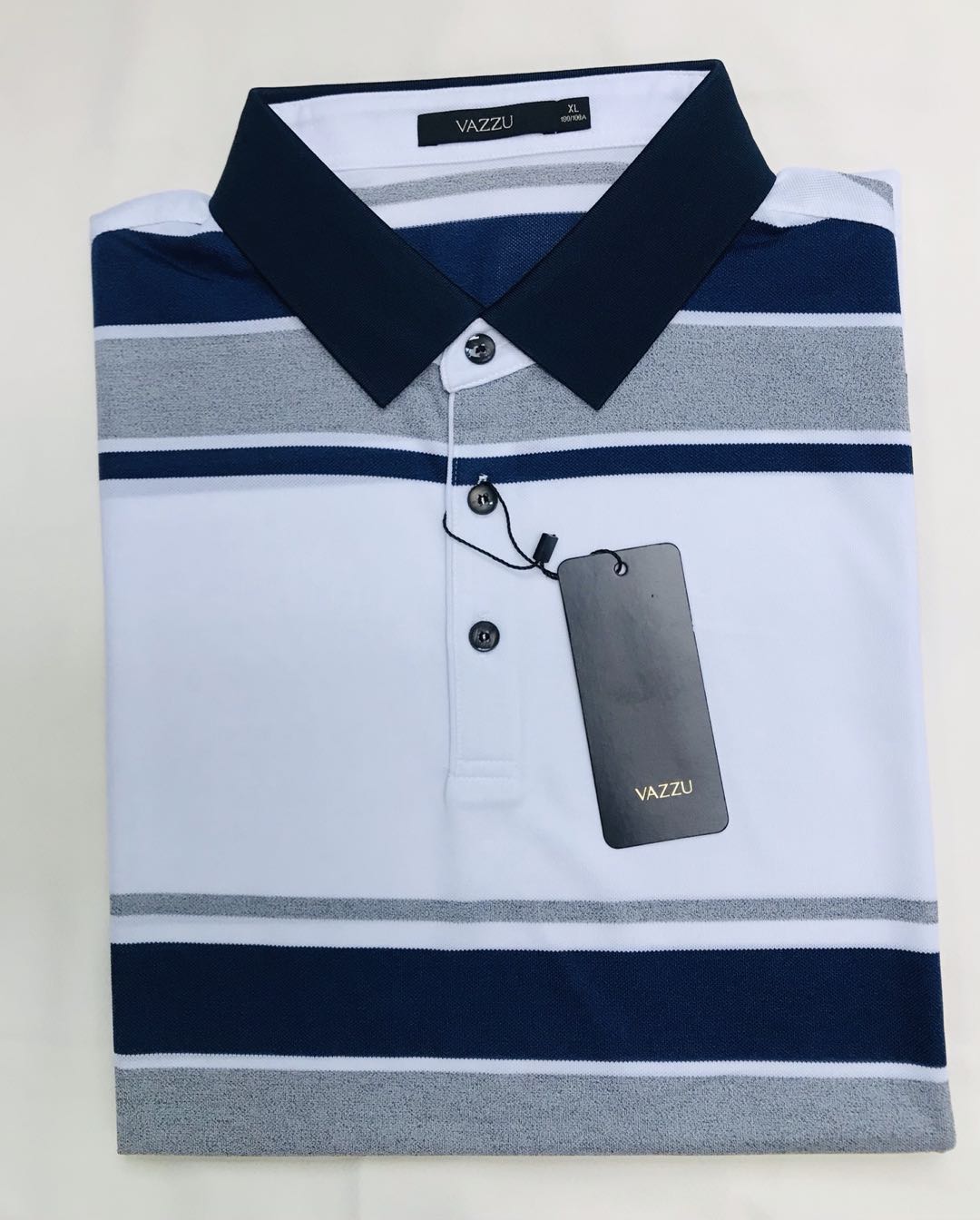 polo t-shirt